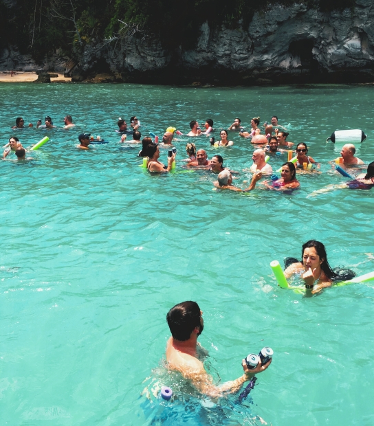 Bottomless' Daytime Swimming Cruise 