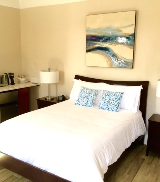 Paraquet Guest Apartments – Paraquet Bedroom