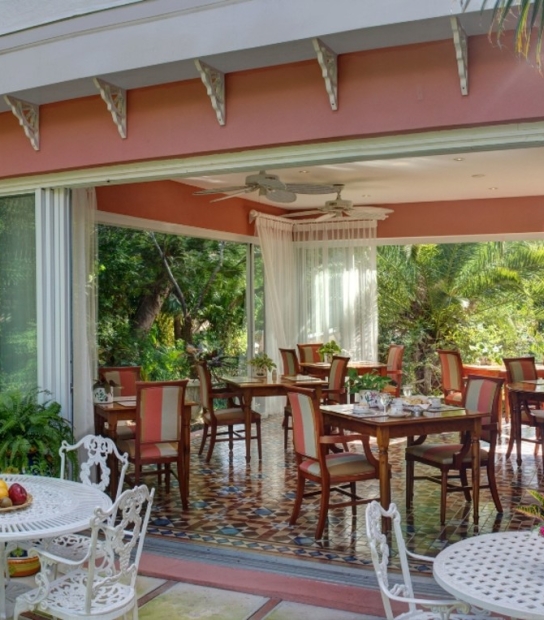 Royal Palms Hotel – Royal P