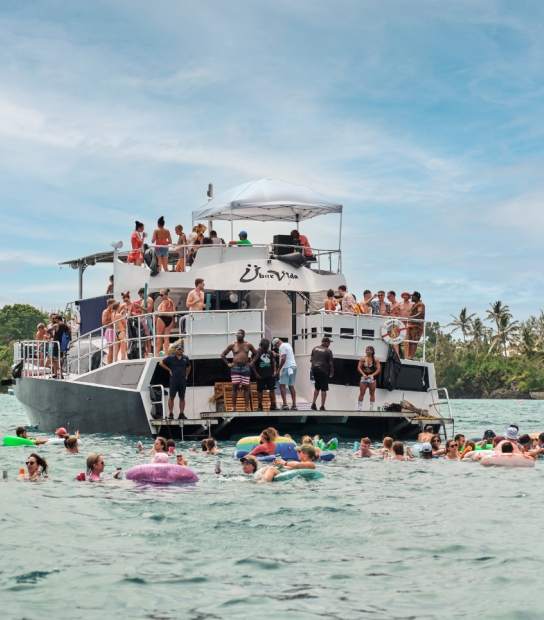 Cruise To Non-Mariners | รberVida