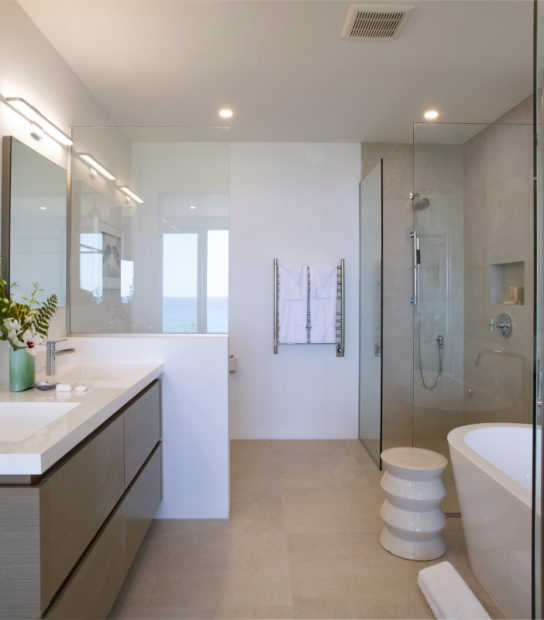 Azura Bermuda – Oceanfront Room Bathroom