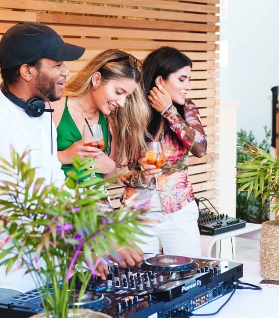Live Music By The Sea At Azura Bermuda