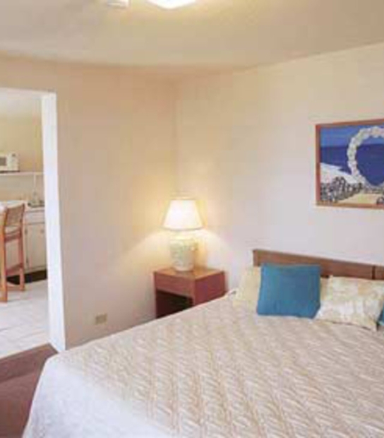Sound View Cottage – Sound-view-cottages-rooms1.jpg