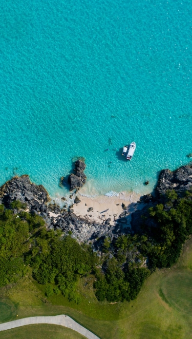 Golf with a view in Bermuda