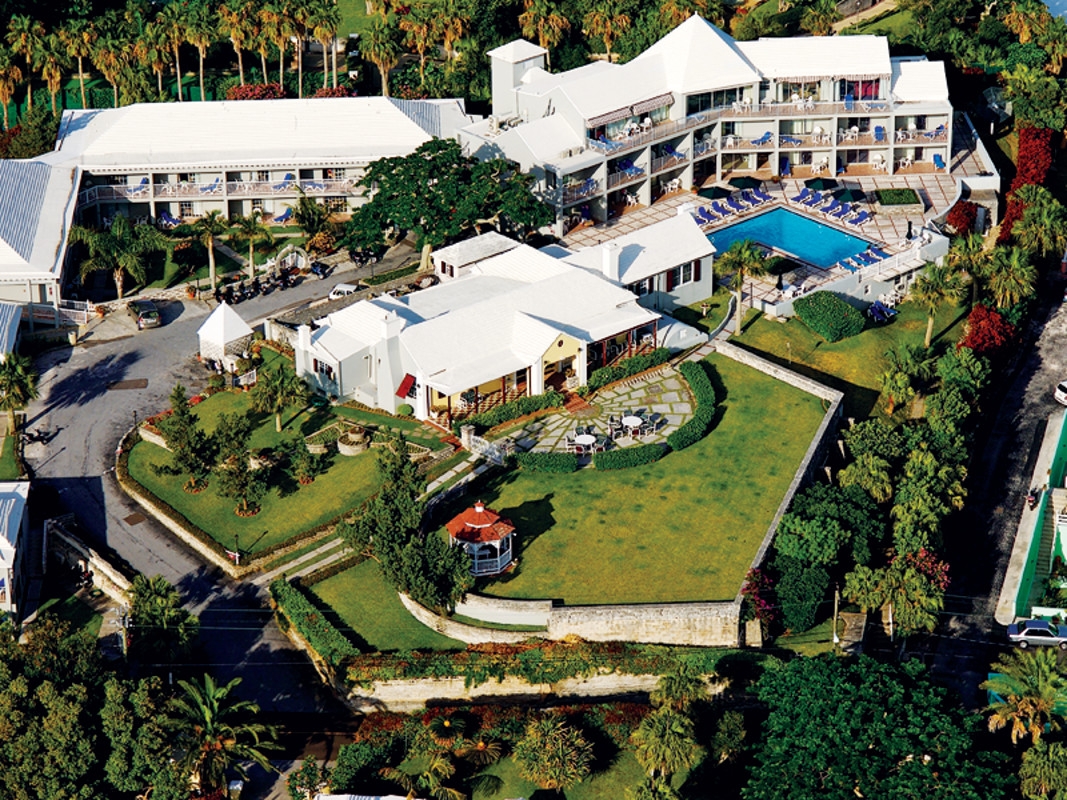 Rosemont Guest Suites – Aerial