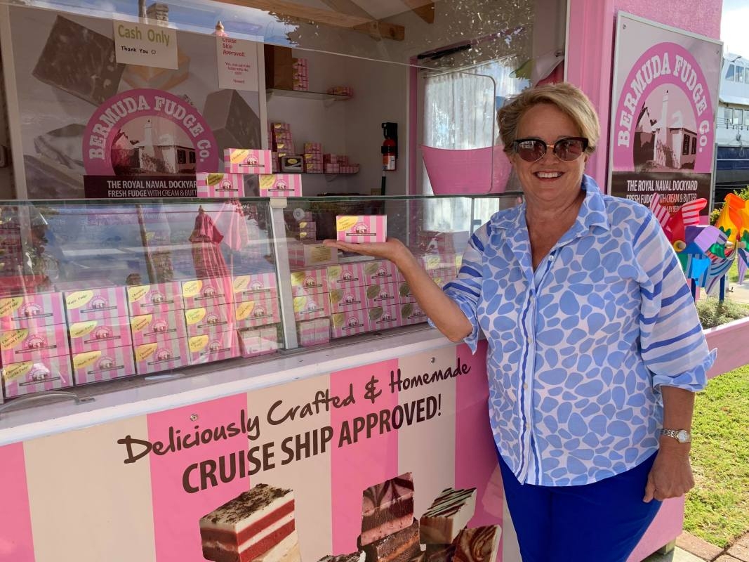 Bermuda Fudge Co. – Master Fudge Maker Sarah Burrows