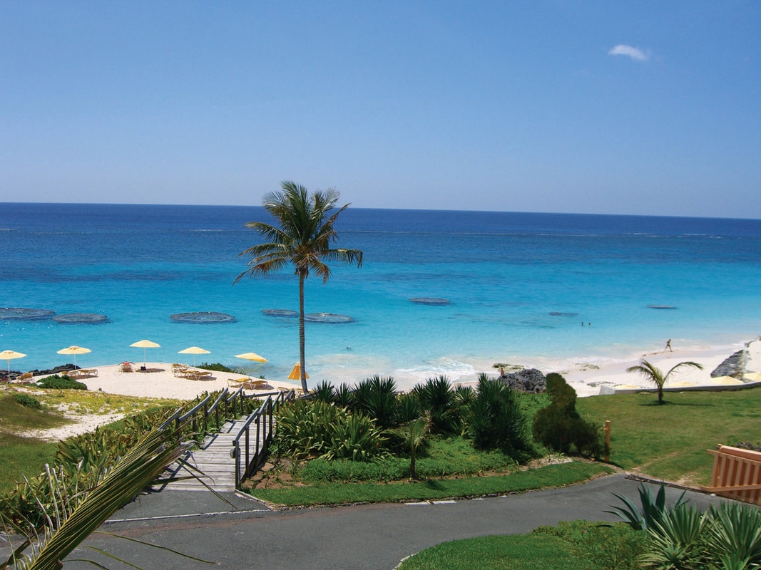 Coco Reef Resort – Coco Reef Private Beach