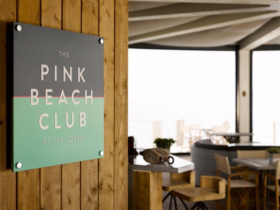 The Loren Hotel – Pink Beach Club