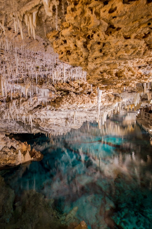Crystal Caves of Bermuda – Crystal Caves