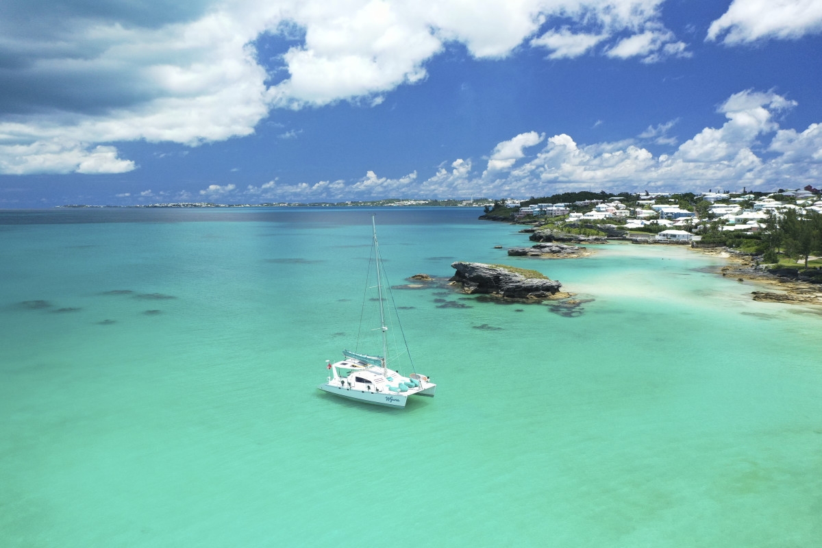 Sail Bermuda – Island Paradise