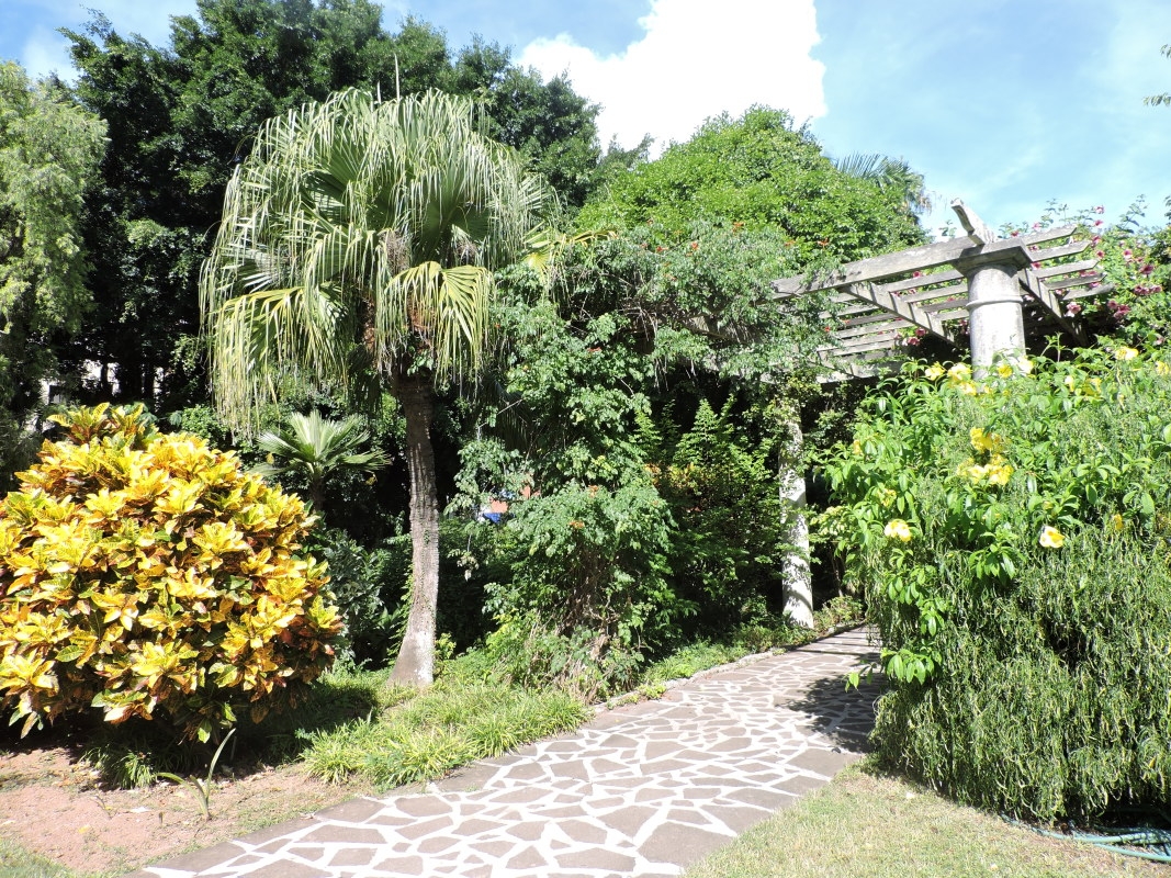 Queen Elizabeth Park – Park