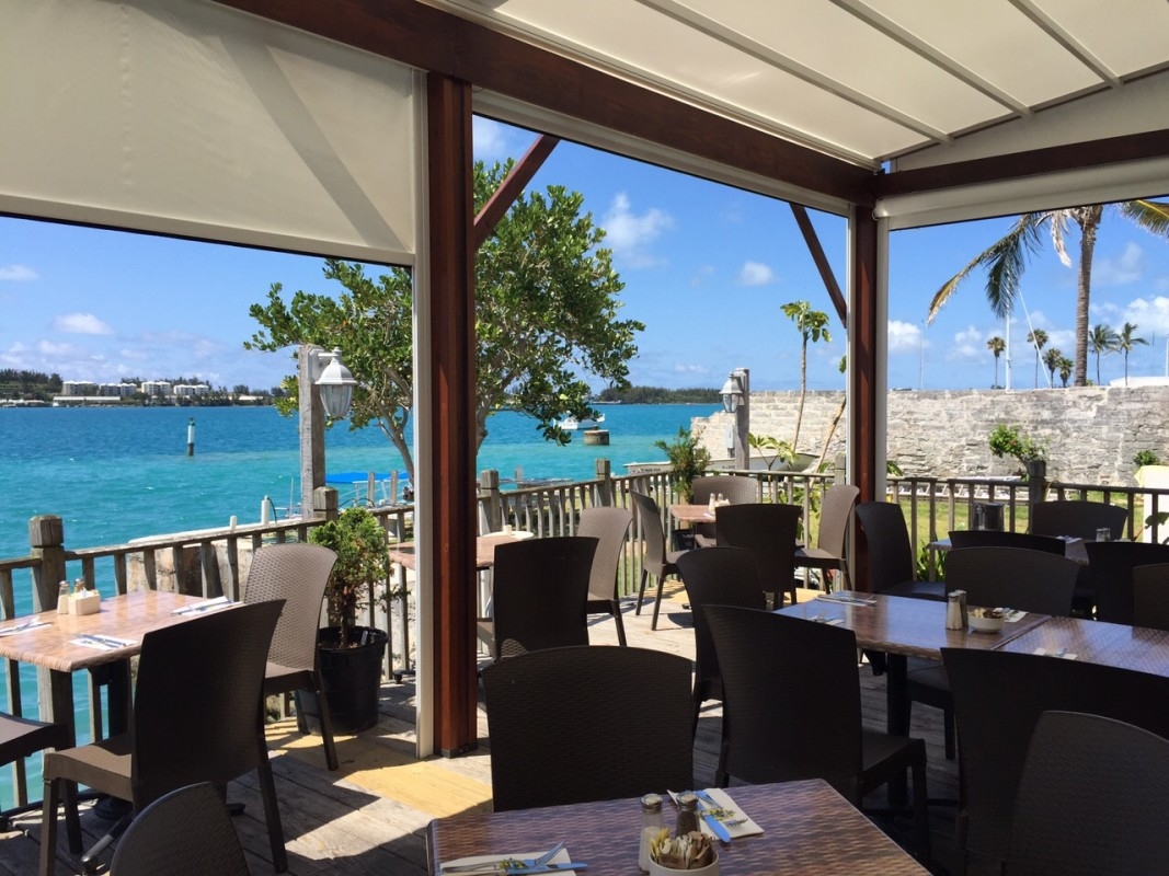 Wahoo's Bistro & Patio – On The Deck