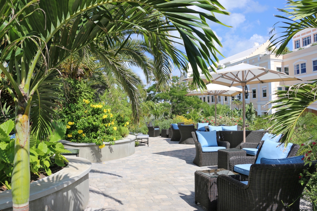 Rosedon Hotel – Outdoor Living Rooms