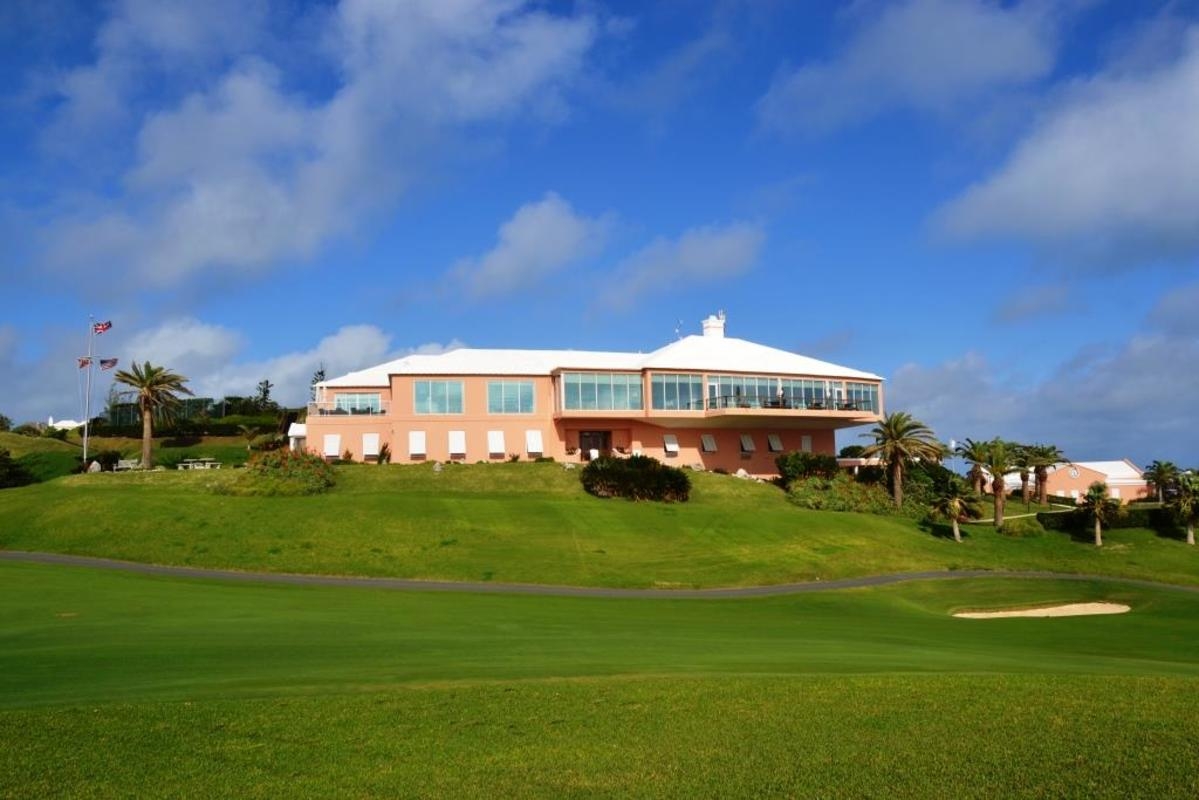 The Mid Ocean Club – MOC Clubhouse