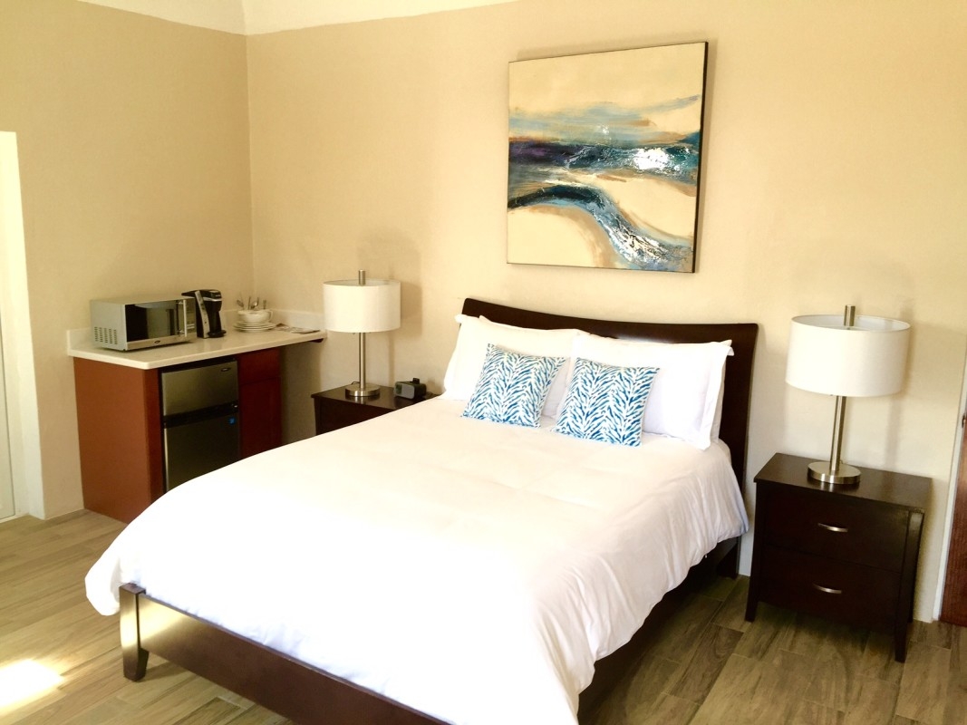 Paraquet Guest Apartments – Paraquet Bedroom