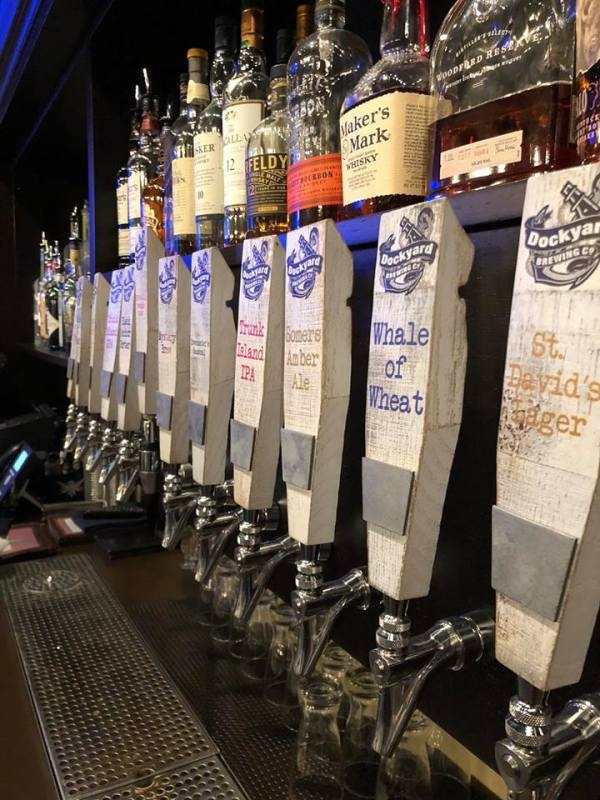 Frog & Onion Pub – Dockyard Brewing Ales On Tap