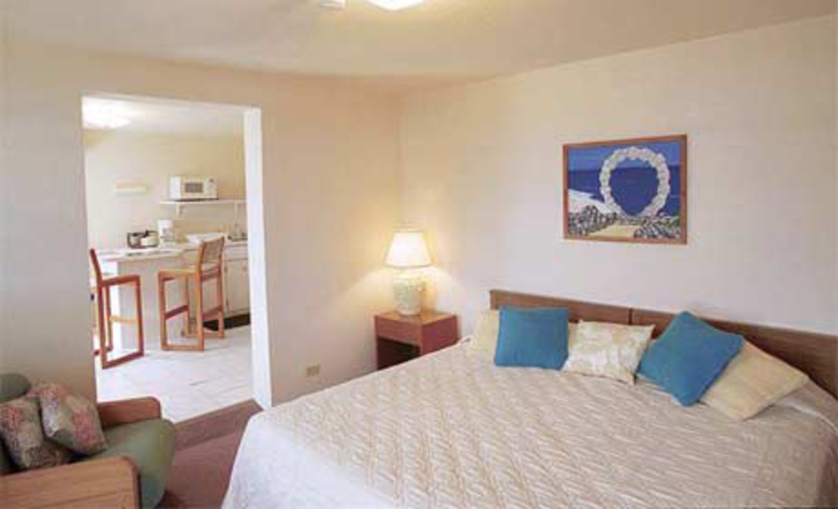 Sound View Cottage – Sound-view-cottages-rooms1.jpg