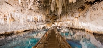 Crystal Caves of Bermuda – Crystal Caves